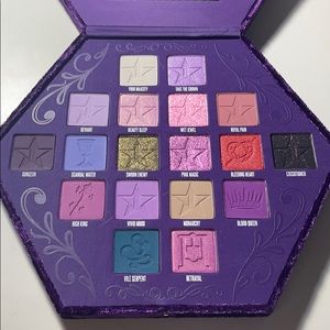 blood lust eyeshadow palette